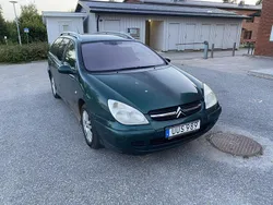 Grön Begagnad 2004 Citroën C5 Kombi | 10 000 kr (Superpris)