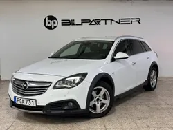 Vit Begagnad 2014 Opel Insignia Country Tourer Kombi | 66 900 kr (Marknadspris)