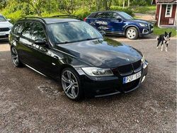 Svart Begagnad 2008 BMW 325 Comfort Edition Kombi | 68 000 kr (Lite dyr)