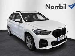 Vit Begagnad 2020 BMW X1 SUV | 359 900 kr (Dyr)