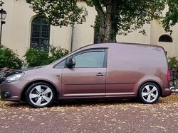Brun Begagnad 2015 VW Caddy Edition Minibuss | 55 000 kr