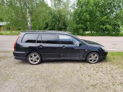Begagnad 2009 Mitsubishi Lancer Kombi | 6 000 kr