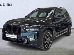 Svart Begagnad 2025 BMW X7 SUV | 1 169 900 kr