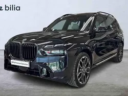 Svart Begagnad 2025 BMW X7 SUV | 1 189 900 kr