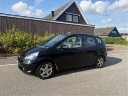 Svart Begagnad 2008 Honda Jazz Halvkombi | 21 500 kr (Marknadspris)