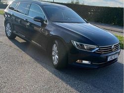 Svart Begagnad 2016 VW Passat Kombi | 169 000 kr (Marknadspris)