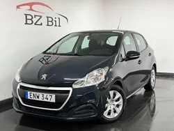 Mörkgrå (grå) Begagnad 2017 Peugeot 208 Halvkombi | 99 900 kr (Bra pris)