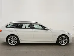 Vit Begagnad 2016 BMW 520 Kombi | 105 000 kr