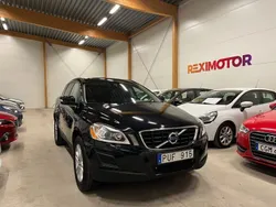 Svart Begagnad 2012 Volvo XC60 Momentum SUV | 109 900 kr (Superpris)