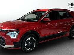 Röd (red) Begagnad 2022 Kia e-Niro SUV | 319 900 kr (Lite dyr)
