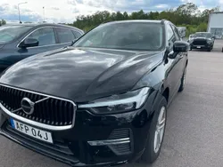 Svart Begagnad 2022 Volvo XC60 SUV | 355 000 kr (Superpris)