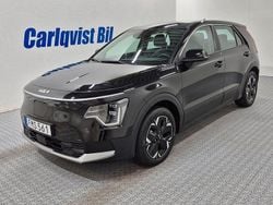 Svart (svart metallic) Begagnad 2024 Kia e-Niro SUV | 365 000 kr (Lite dyr)