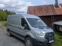 Grå Begagnad 2018 Ford Transit | 250 000 kr (Lite dyr)