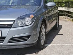 Grå Begagnad 2005 Opel Astra Halvkombi | 15 000 kr (Superpris)