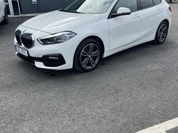 Begagnad 2020 BMW 118 Halvkombi | 215 000 kr (Marknadspris)
