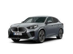 Grå Begagnad 2024 BMW iX2 M Sport SUV | 519 500 kr (Bra pris)