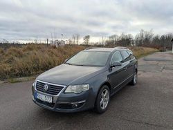 Grå Begagnad 2010 VW Passat Sportline Kombi | 31 000 kr (Marknadspris)