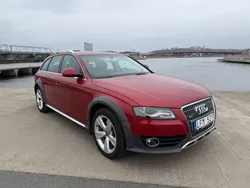 Röd (vinröd metallic) Begagnad 2011 Audi A4 Allroad Kombi | 109 900 kr (Marknadspris)