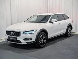 Vit Begagnad 2021 Volvo V90 CC Kombi | 337 900 kr (Marknadspris)