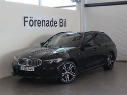 Svart sapphire metallic Begagnad 2025 BMW 330 M Sport Kombi | 489 000 kr