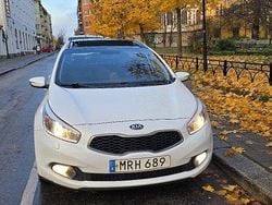 Vit Begagnad 2015 Kia Ceed Sportswagon Comfort Kombi | 66 000 kr (Marknadspris)