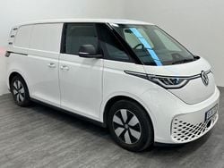 Vit Begagnad 2023 VW ID. Buzz Minibuss | 435 000 kr (Bra pris)
