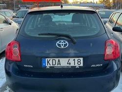 Begagnad 2009 Toyota Auris Halvkombi | 48 000 kr