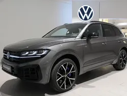 Grå Ny 2024 VW Touareg R SUV | 1 049 900 kr (Bra pris)