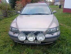 Brun Begagnad 2004 Volvo V70 Kombi | 15 000 kr (Bra pris)