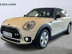 Vit Begagnad 2015 Mini Cooper Clubman Essential Kombi | 129 900 kr (Marknadspris)