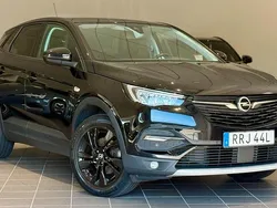 Svart Begagnad 2021 Opel Grandland X Design Edition SUV | 179 900 kr (Marknadspris)