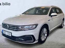 Vit Begagnad 2021 VW Passat GTE Kombi | 235 000 kr