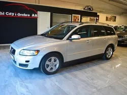 Ljusgrå Begagnad 2008 Volvo V50 Kombi | 69 900 kr (Lite dyr)