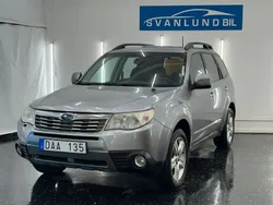 Silver Begagnad 2009 Subaru Forester SUV | 39 801 kr (Marknadspris)
