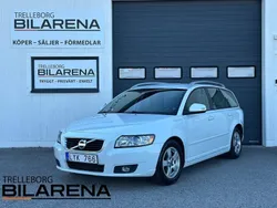 Vit Begagnad 2012 Volvo V50 Momentum Kombi | 84 900 kr (Lite dyr)