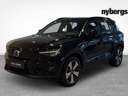 Svart Begagnad 2023 Volvo XC40 Core SUV | 329 000 kr