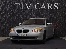 Ljusgrå Begagnad 2009 BMW 520 Sedan | 54 999 kr (Marknadspris)