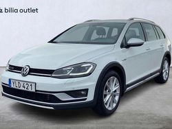 Vit Begagnad 2017 VW Golf Alltrack Kombi | 139 900 kr (Bra pris)