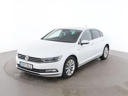 Vit Begagnad 2015 VW Passat GTS Sedan | 161 000 kr (Superpris)