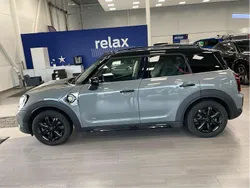 Grå Begagnad 2022 Mini Cooper Countryman SUV | 325 000 kr (Marknadspris)