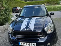 Blå Begagnad 2014 Mini Cooper SD Countryman SUV | 125 000 kr