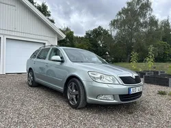 Grön Begagnad 2009 Skoda Octavia Kombi | 41 999 kr