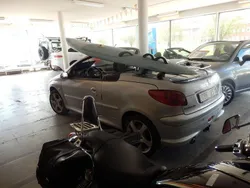 Ljusgrå Begagnad 2006 Peugeot 206 CC Cab | 49 000 kr (Lite dyr)