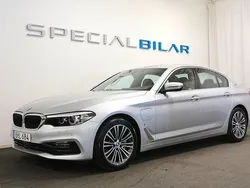 Silver Begagnad 2018 BMW 530e iPerformance Sedan | 289 000 kr (Bra pris)