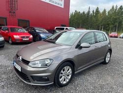 Grå Begagnad 2015 VW Golf VII Halvkombi | 109 900 kr (Marknadspris)