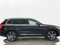 Svart Begagnad 2021 Volvo XC90 Inscription SUV | 639 800 kr (Marknadspris)