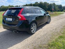 Begagnad 2015 Volvo V60 Kombi | 120 000 kr