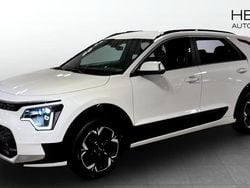 Vit (white) Begagnad 2022 Kia e-Niro 2 SUV | 319 900 kr (Dyr)