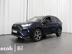 Blå Begagnad 2021 Toyota RAV4 SUV | 329 500 kr
