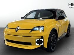 Gul (yellow) Begagnad 2025 Renault R5 Iconic Halvkombi | 384 900 kr